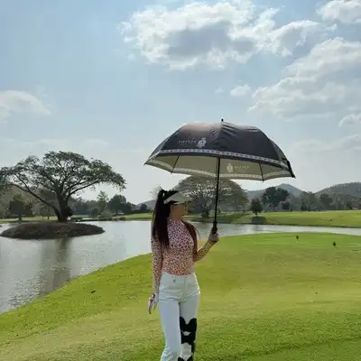 韦语